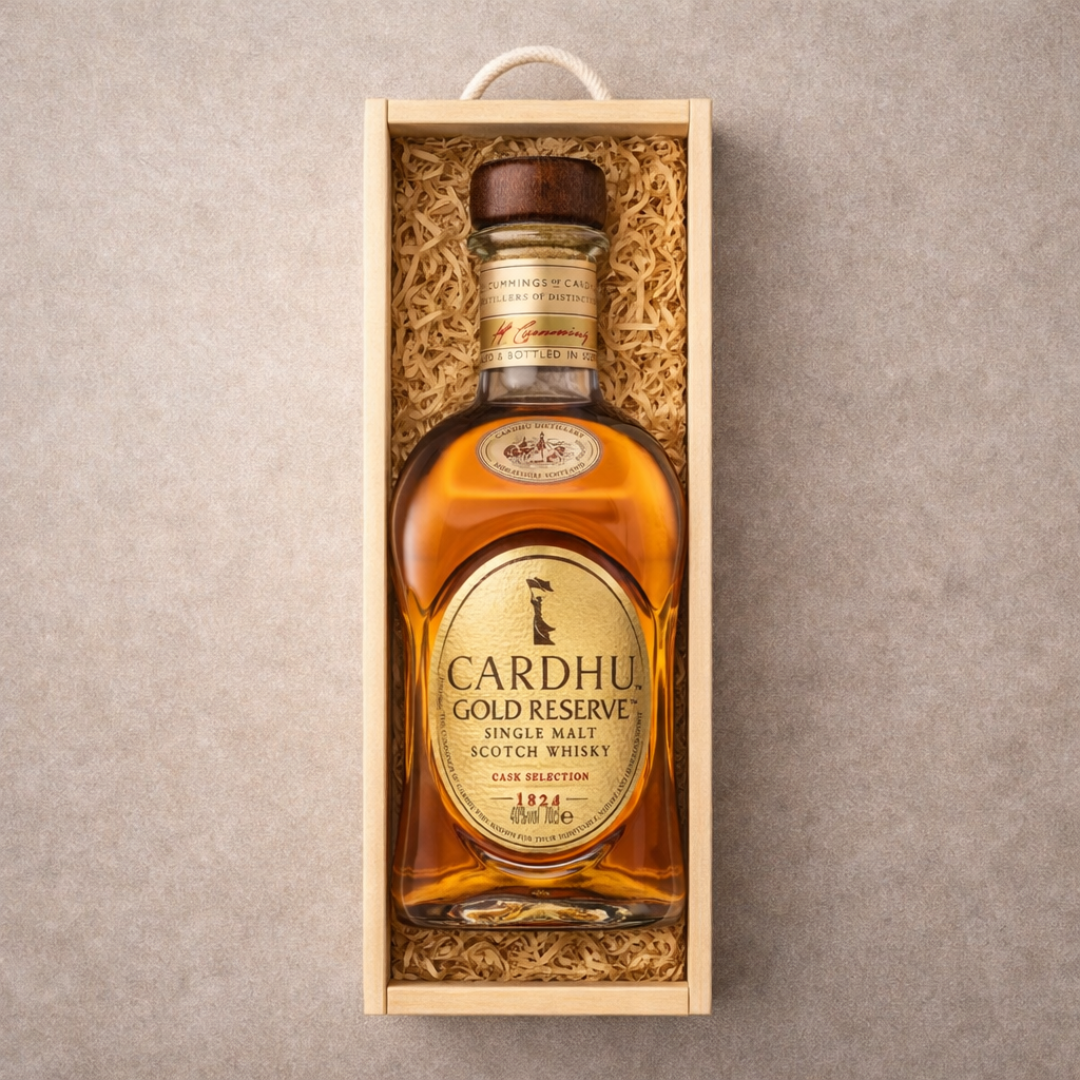 Personalised Cardhu Gold Reserve Single Malt Scotch Whisky Gift Set in a Wooden Box - 70cl (40% ABV)