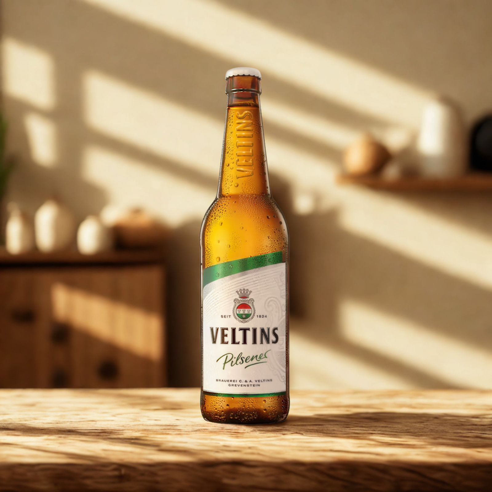 Veltins Premium German Pilsner 500ml Bottles with Veltins Tankard Glass - 4.8% ABV (8 pack)