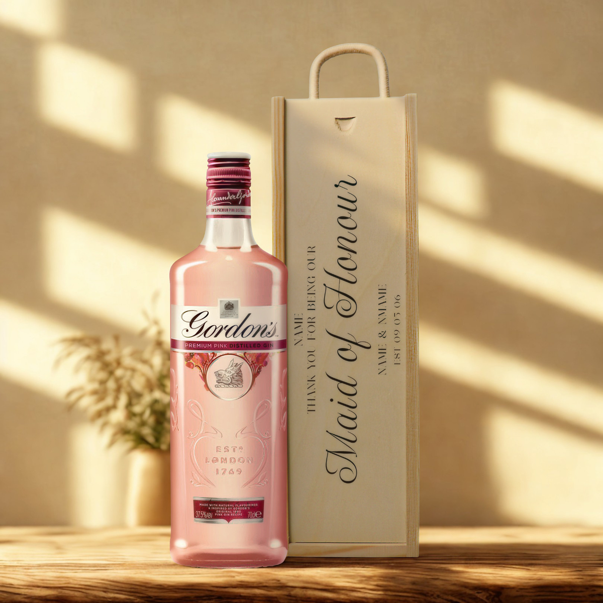Personalised Maid of Honour Gin Gift Set with Wooden Presentation Box