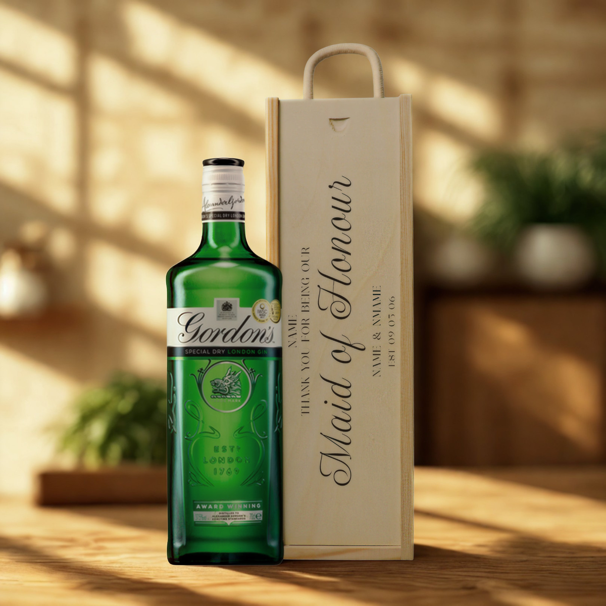 Personalised Maid of Honour Gin Gift Set with Wooden Presentation Box