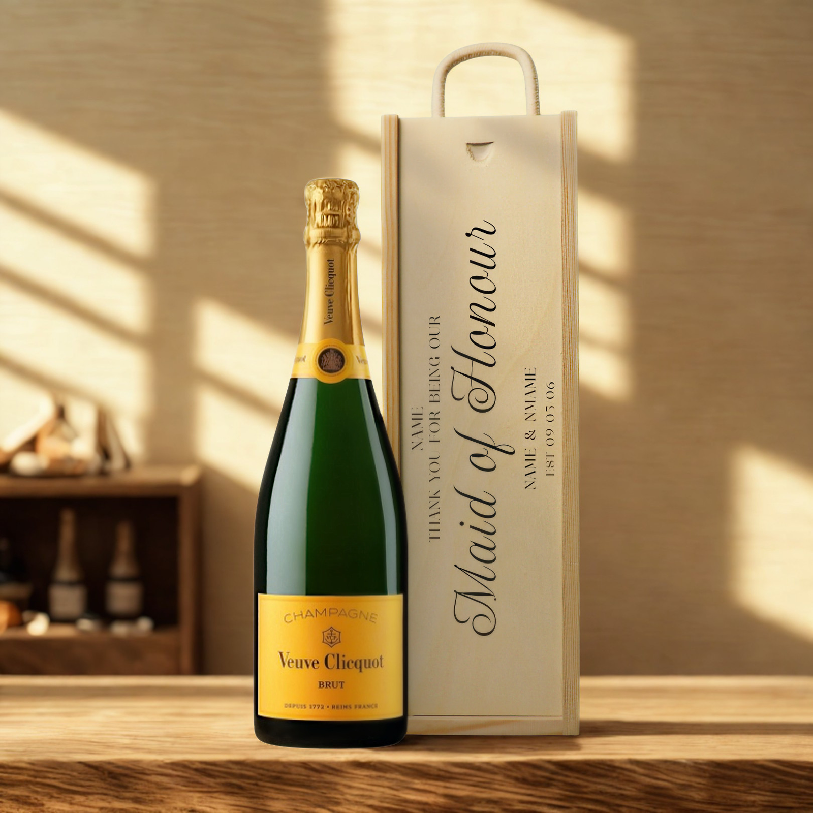 Personalised Maid of Honour Champagne & Sparkling Gift Set with Wooden Presentation Box