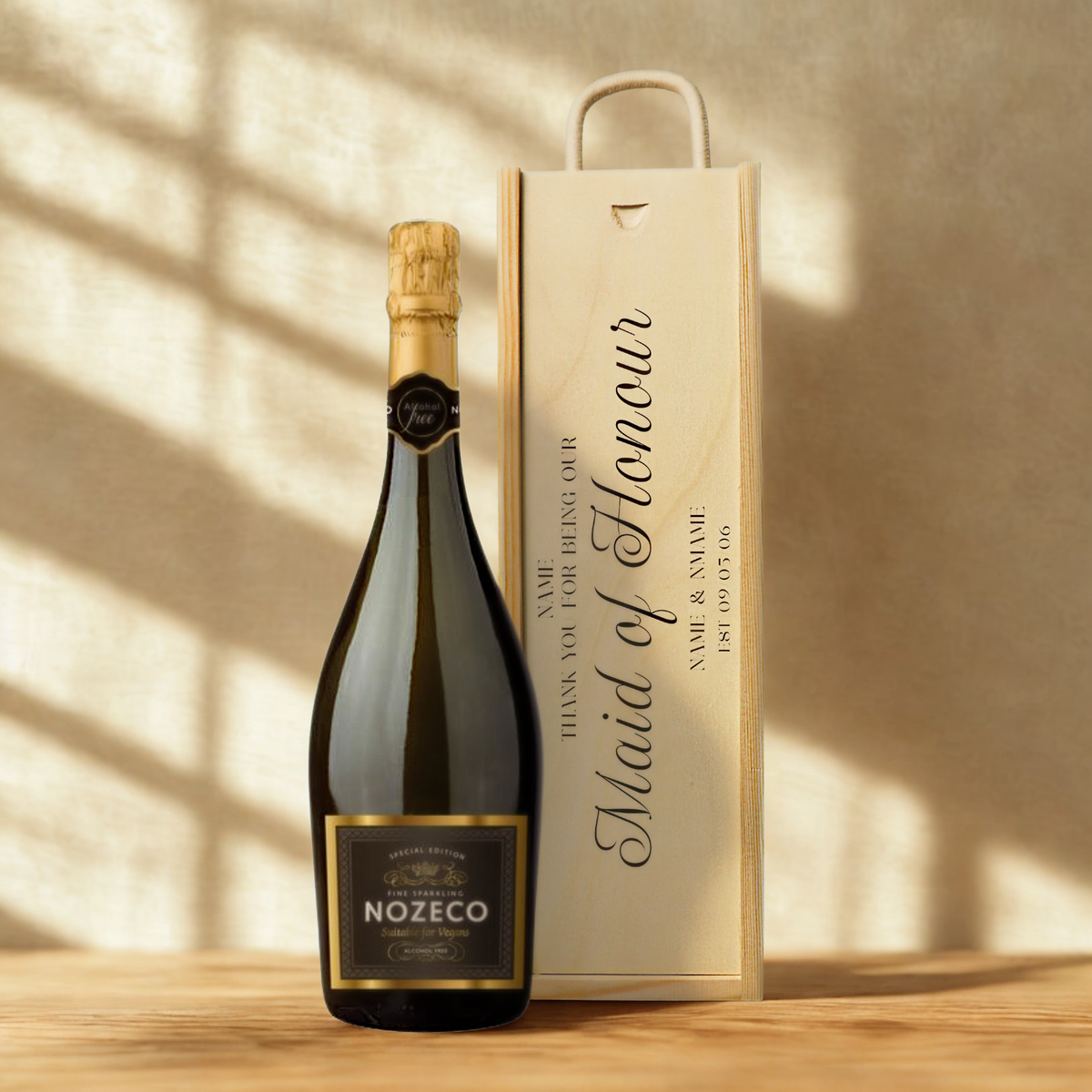 Personalised Maid of Honour Champagne & Sparkling Gift Set with Wooden Presentation Box