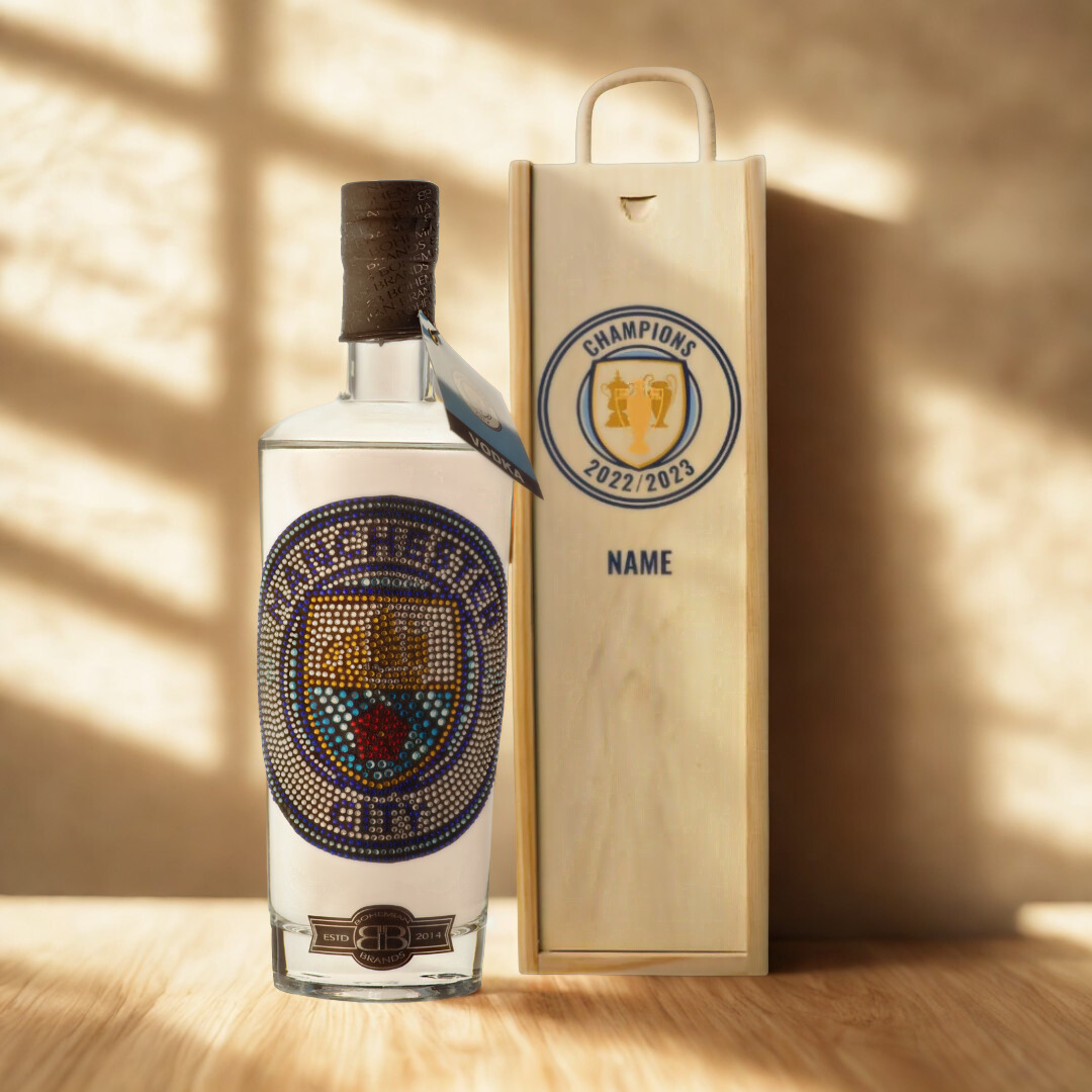 Manchester City Vodka in Personalised 'Champions' Presentation Box (70cl)