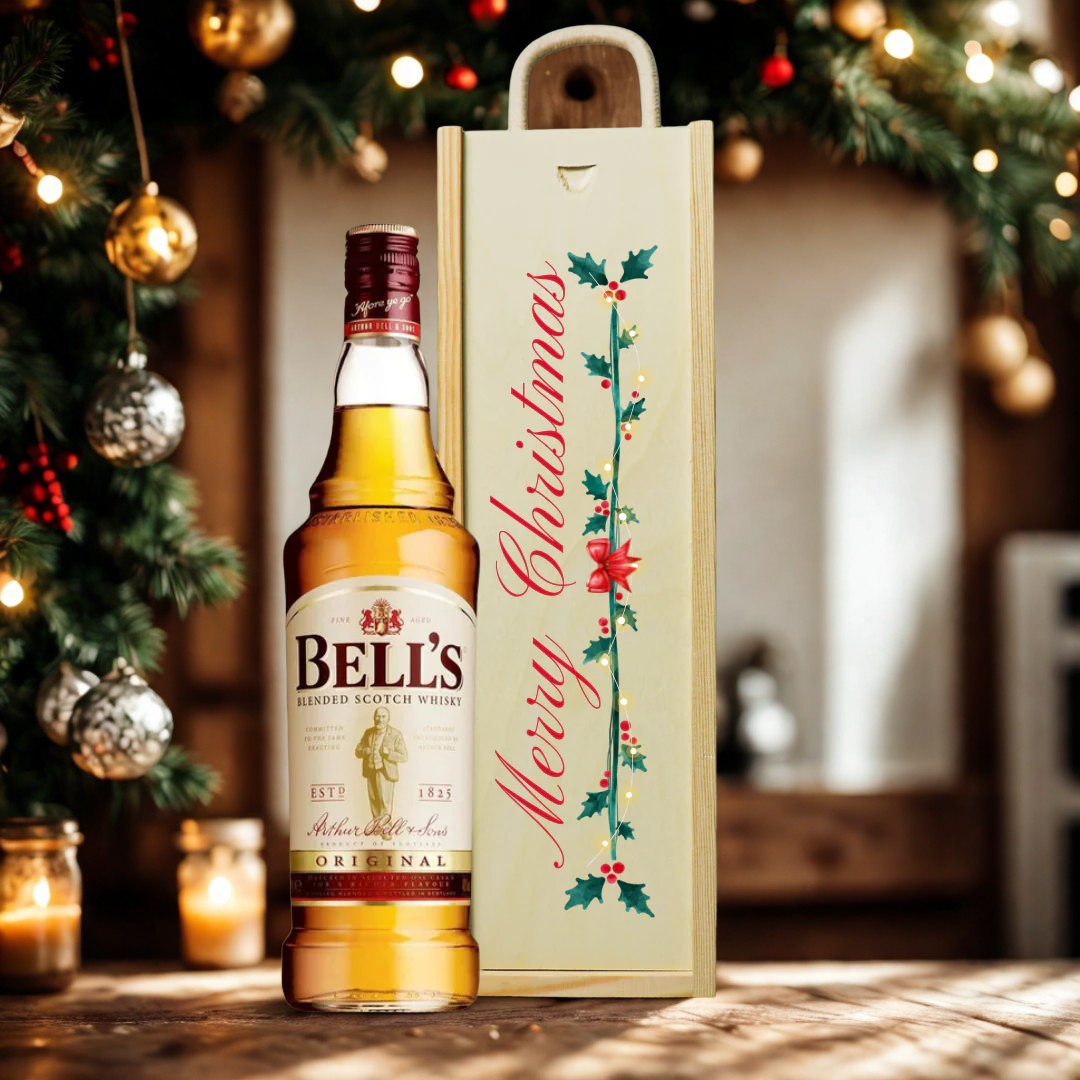 Merry Christmas Bells Blended Scotch Whisky Gift Set - (70cl)