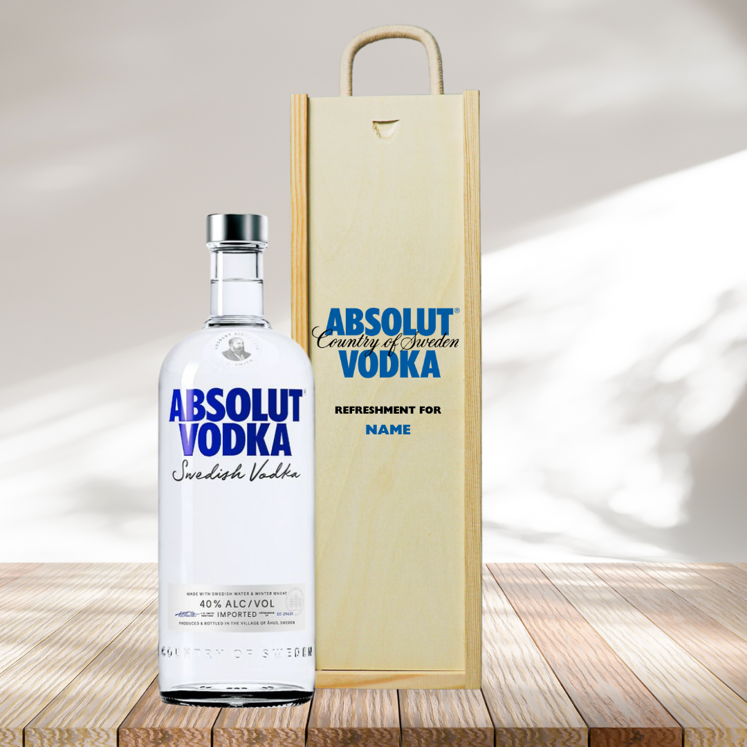 Personalised Absolut Vodka &amp; Gift Set in Wooden Box - 40% ABV (70cl) - BEERHUNTER