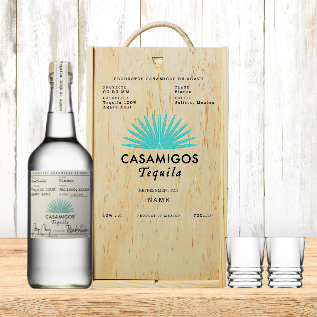 Personalised Casamigos Blanco Tequila Gift Set with Shot Glasses - 70cl (40% ABV) - BEERHUNTER