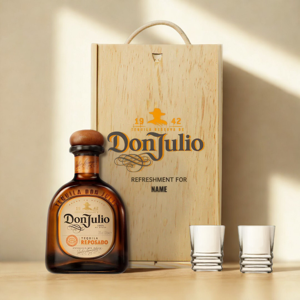 Don Julio 1942 2本セット 専用ボックス付き Personalised Don Julio Reposada Tequila with Shot Glasses Gift Set