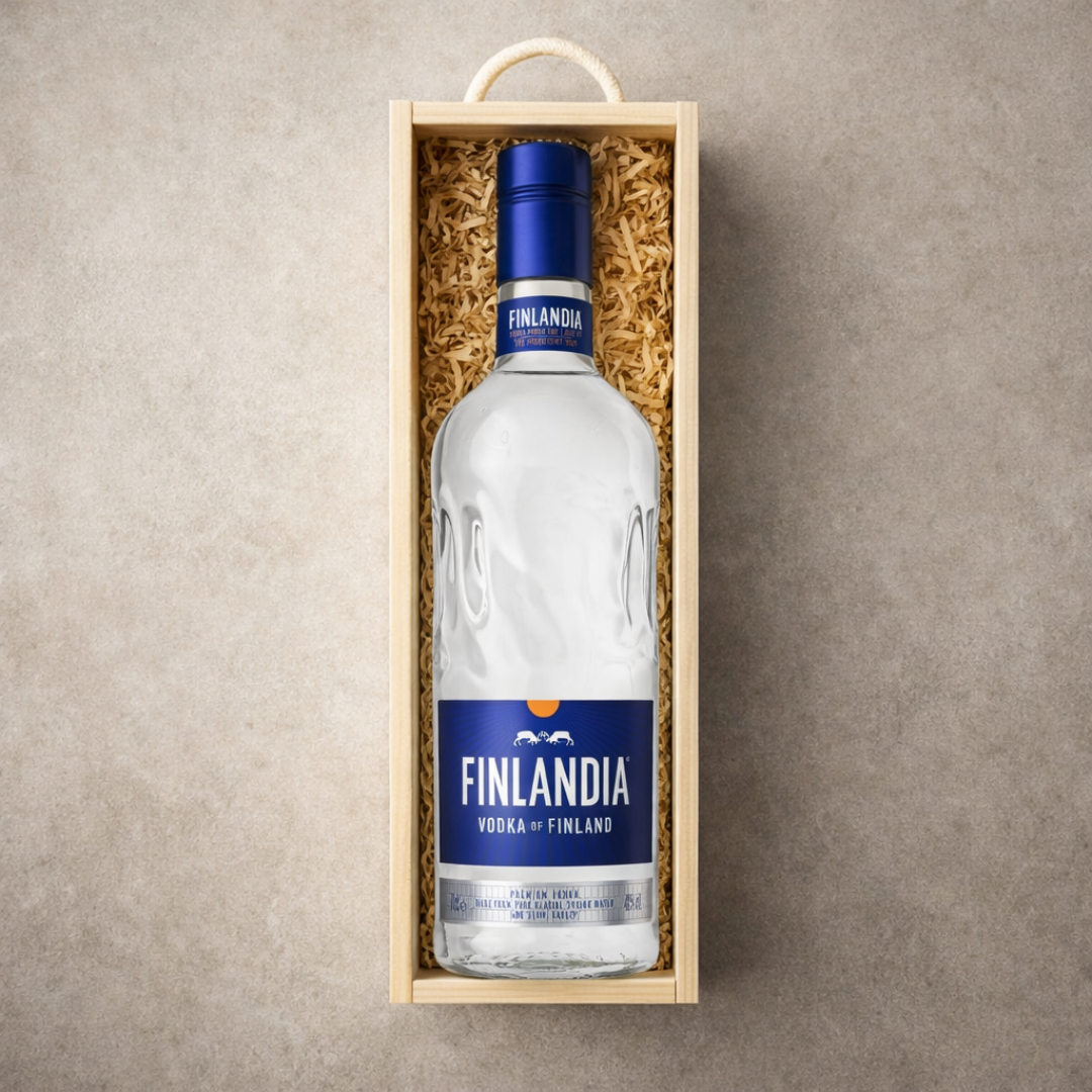 Personalised Finlandia Vodka Gift Set in Wooden Box – 70cl