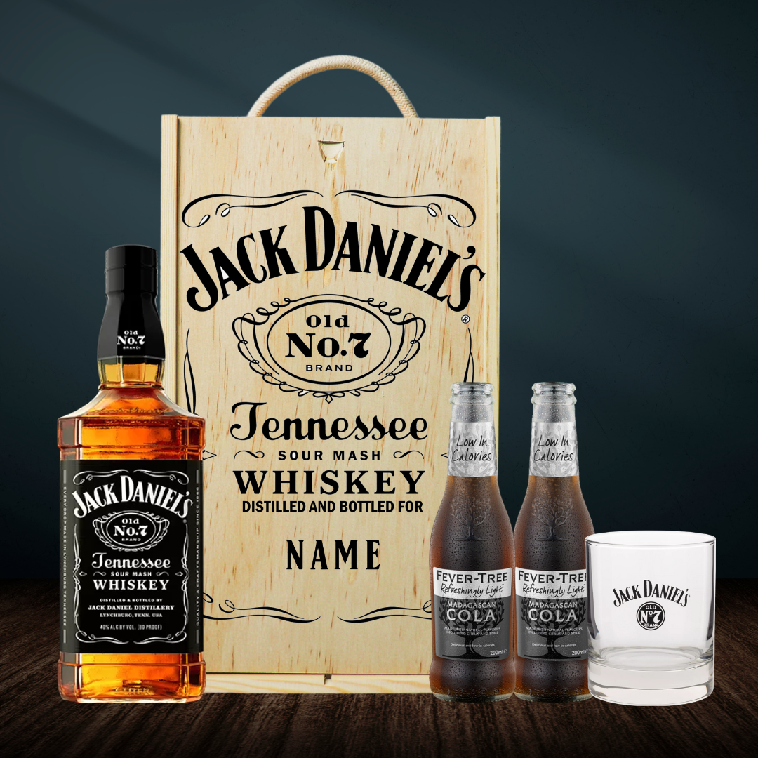 Personalised Jack Daniels No. 7 Tennessee Whisky Gift Box with JD Glass and Cola 70cl - 40% ABV - BEERHUNTER