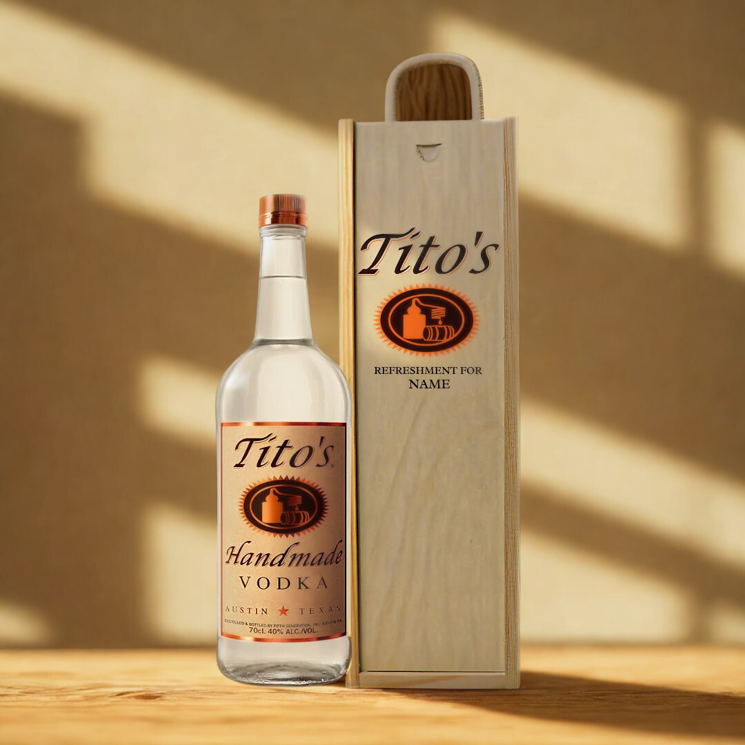 Personalised Tito’s Handmade Vodka Gift Set in Wooden Box – 70cl
