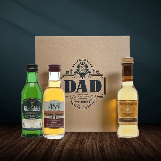 Premium Scotch Malt Whisky Miniatures Gift Box Set for Dads (3 x 5cl)