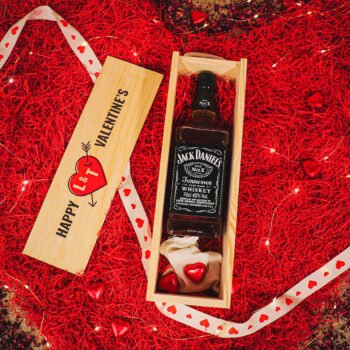 Personalised Valentine's Day Jack Daniel's No7 Whiskey Gift Set | Beerhunter